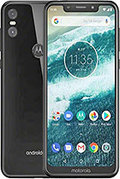 Motorola One pret