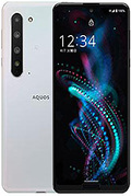 Sharp Aquos R5G pret